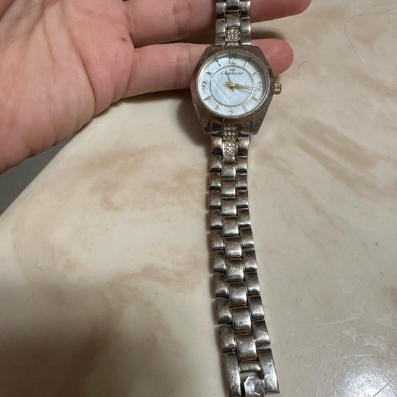 Watch - Picture 3 of 3